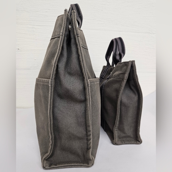 Hermes Canvas Fourre Tout Holdall MM and GM Tote Bag Set in Gray and Black - Picture 4 of 15